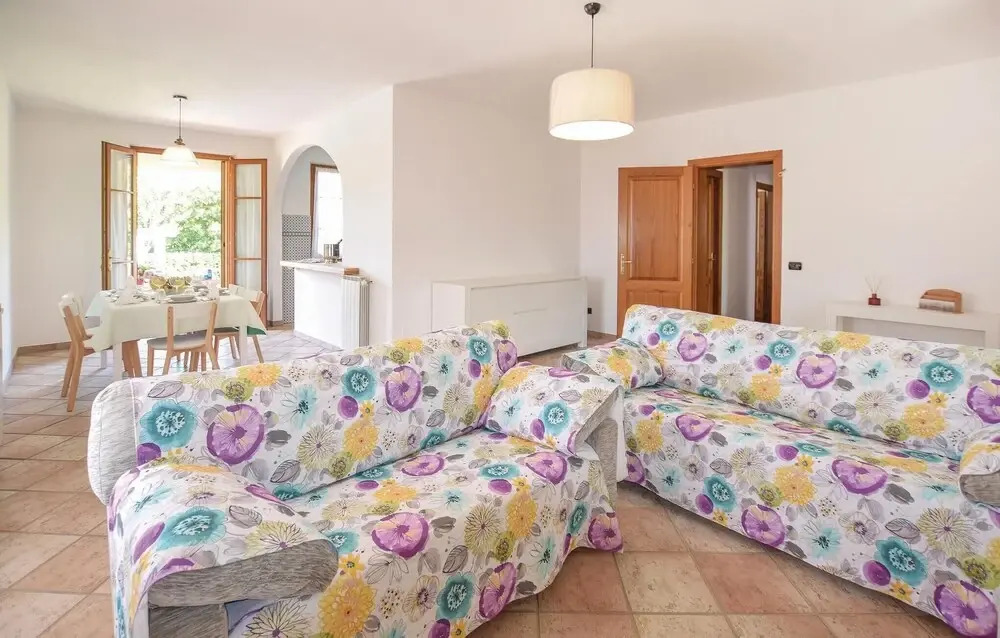 Cozy Home In Camaiore