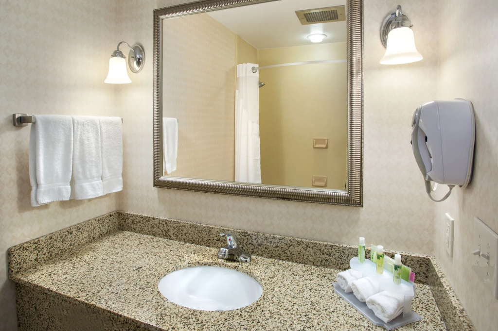 Holiday Inn Express Georgetown by IHG