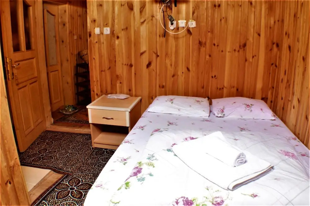 Yaren Otel