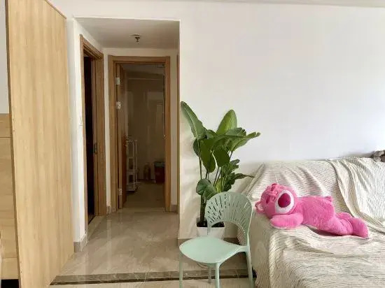 Kong Yijichun Girls' Youth Hostel