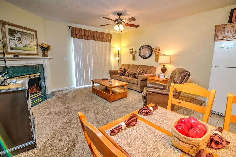 Whispering Pines 441
