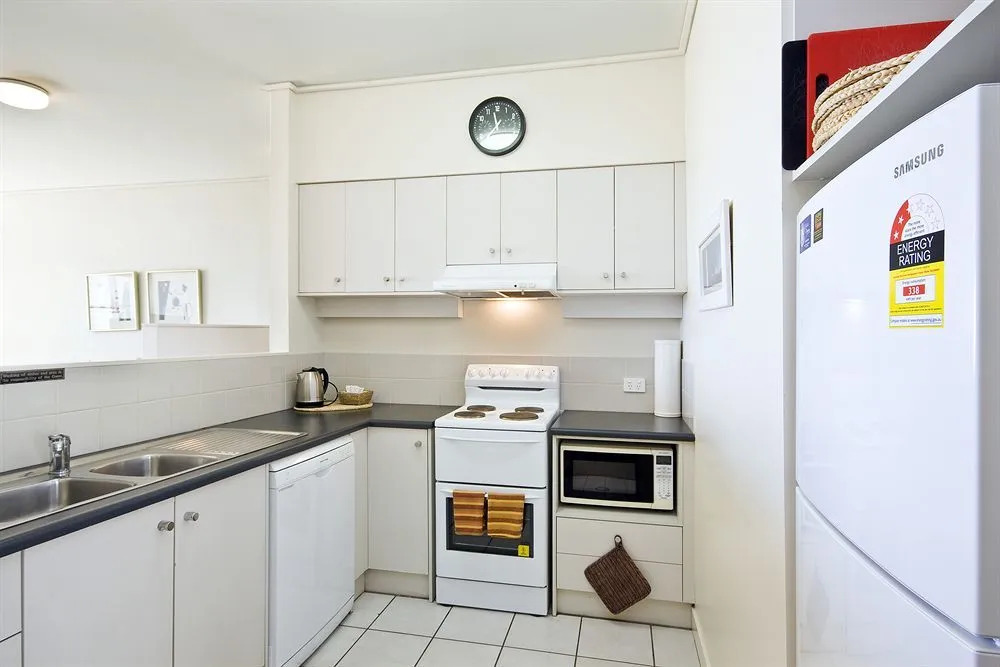 Lornebeach Apartments