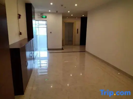 Kaixuan Business Hotel (Danzhou Nada)