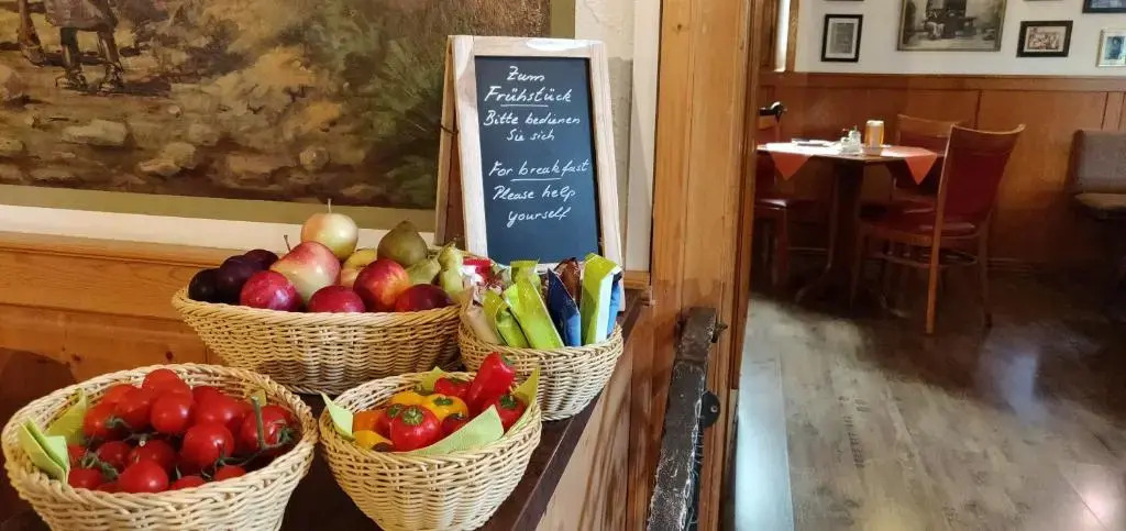 Zur Lindenau