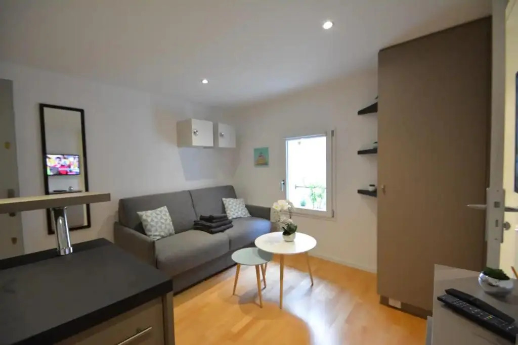 Studio Paquier Annecy hyper centre Vieille ville