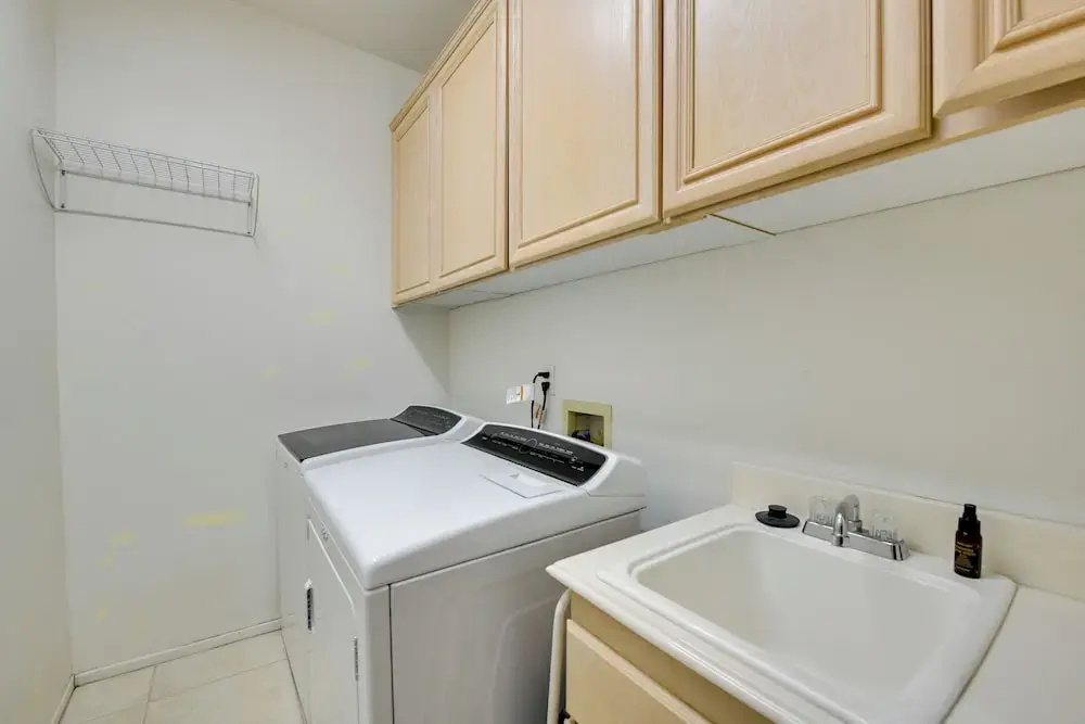 065870: 'bella Vista' 3 BR Hideaway Near Coachella