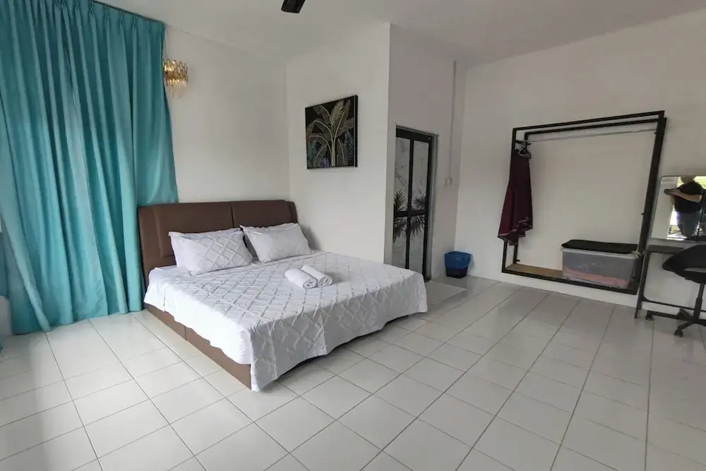 Aeden Villa Roomstay & Homestay