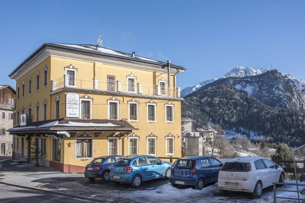 Càdor Hotel