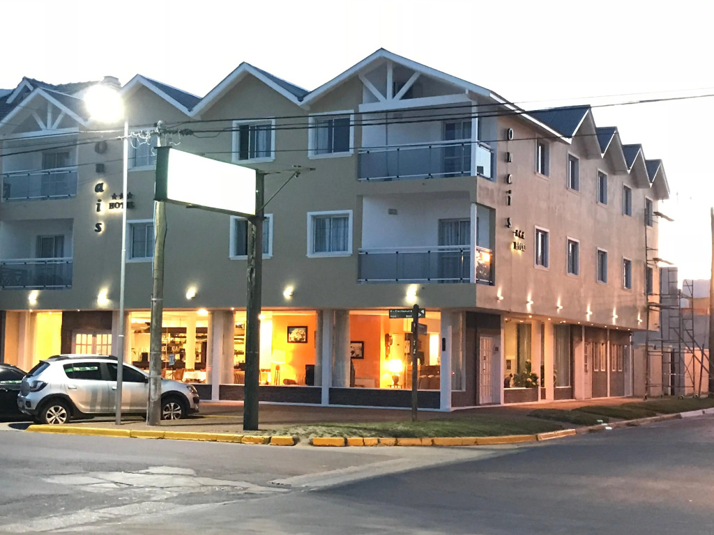 Onais Hotel