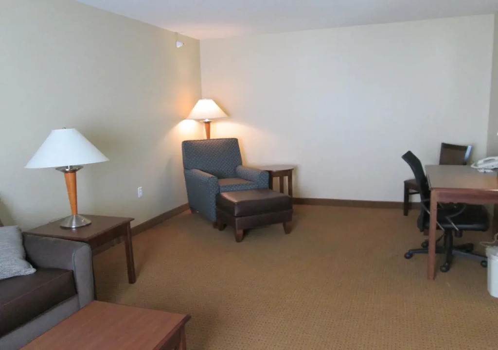 Holiday Inn Express Newell-Chester WV