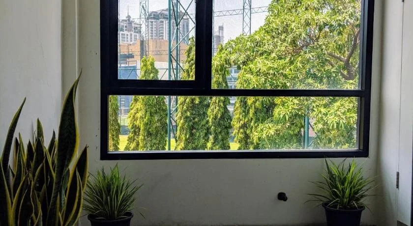 HOLY SHEET Hostel