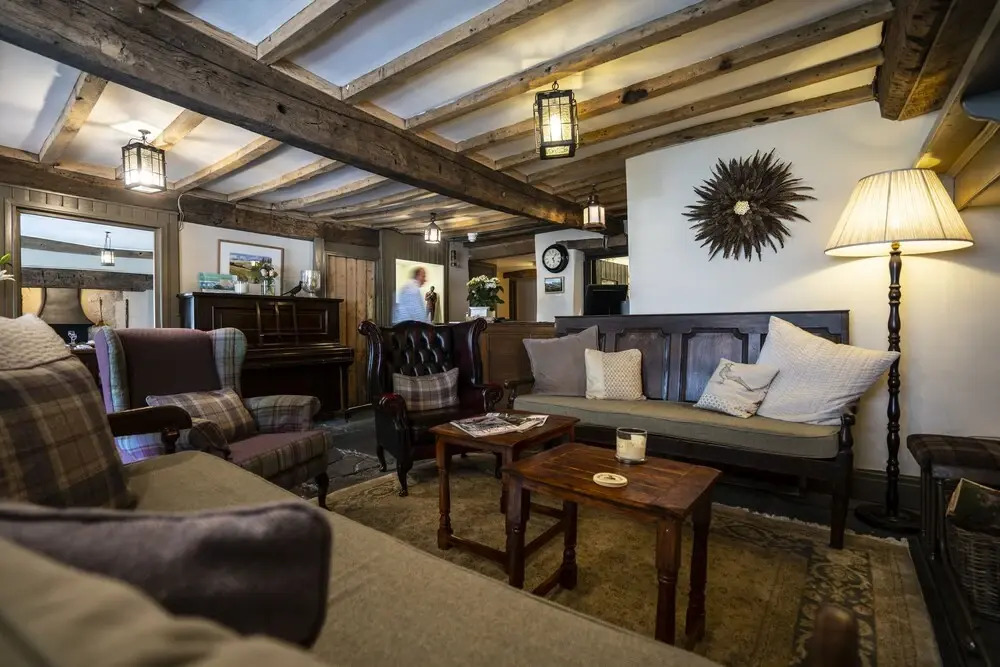 West Arms Hotel
