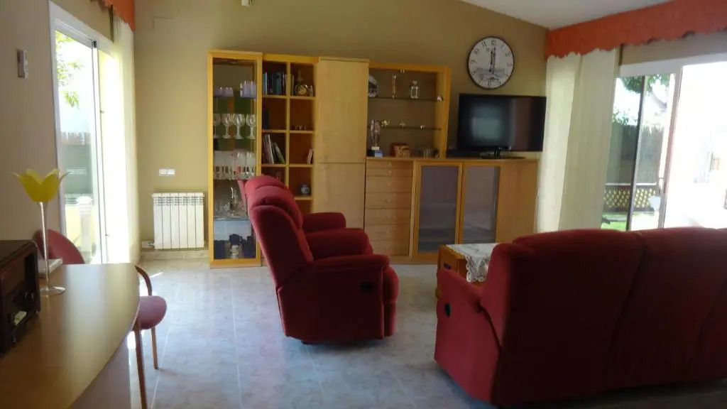 R88 Casa Alegre