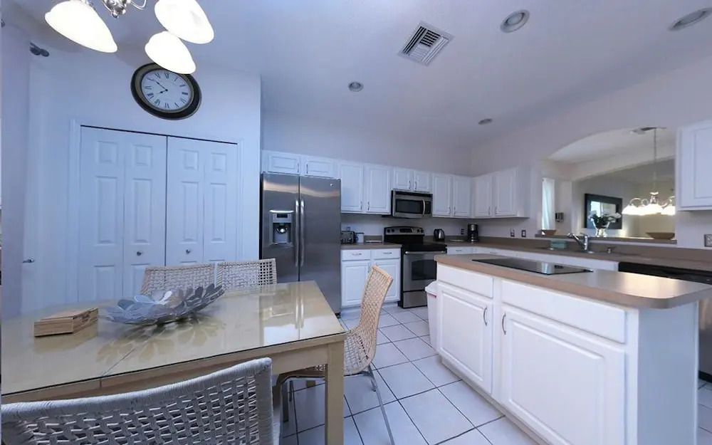Lake Berkley Resort 1003 - Seven Bedroom Villa with Private Pool