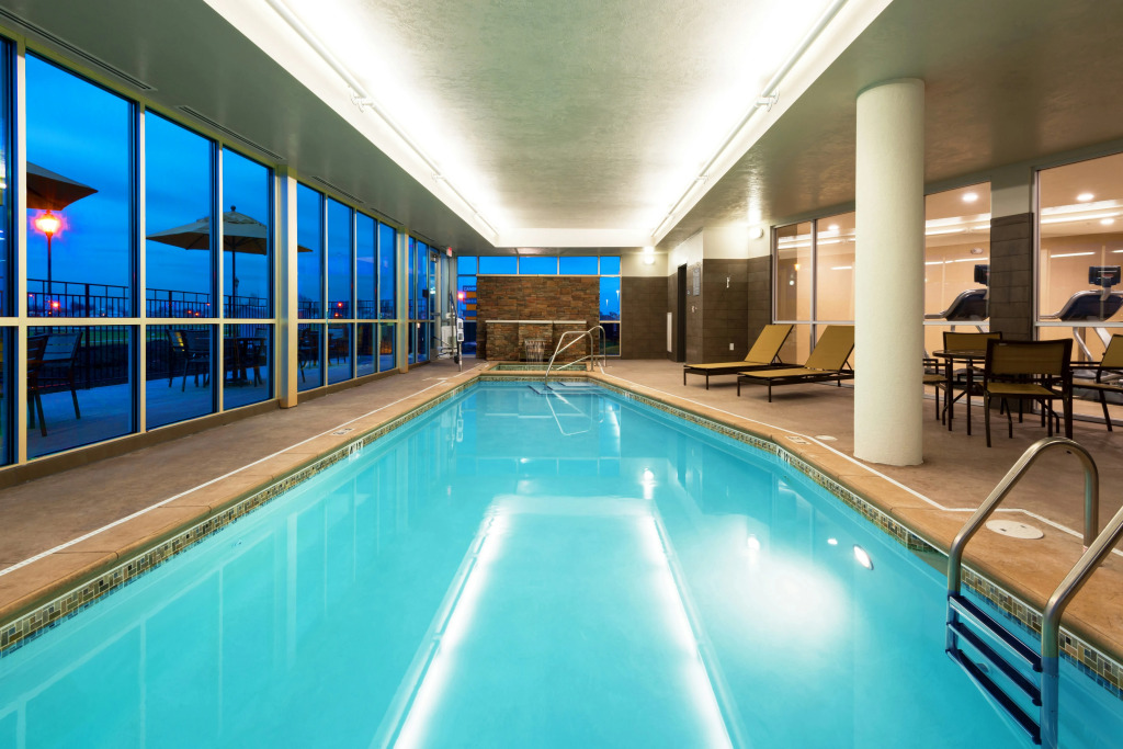 DoubleTree by Hilton West Fargo Sanford Medical Center Area