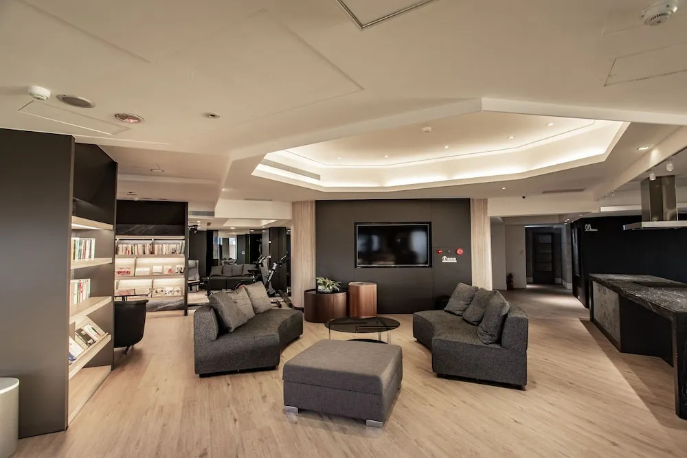 Hub Hotel - Songshan Airport Branch