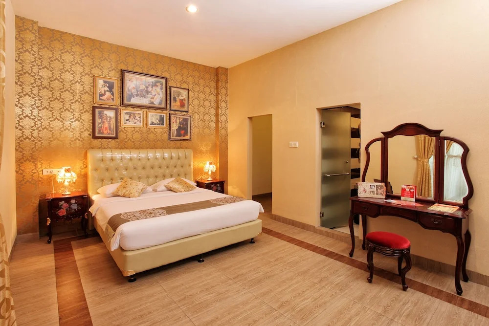 The Victoria Luxurious Guest House