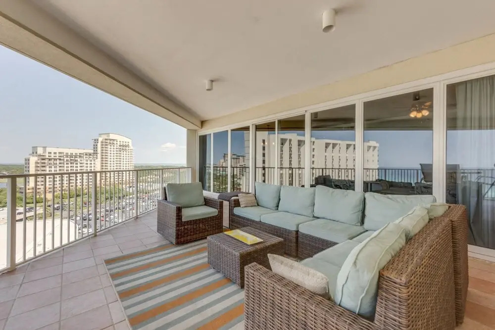 Tides of Tops'l 1008 by Destin Getaways