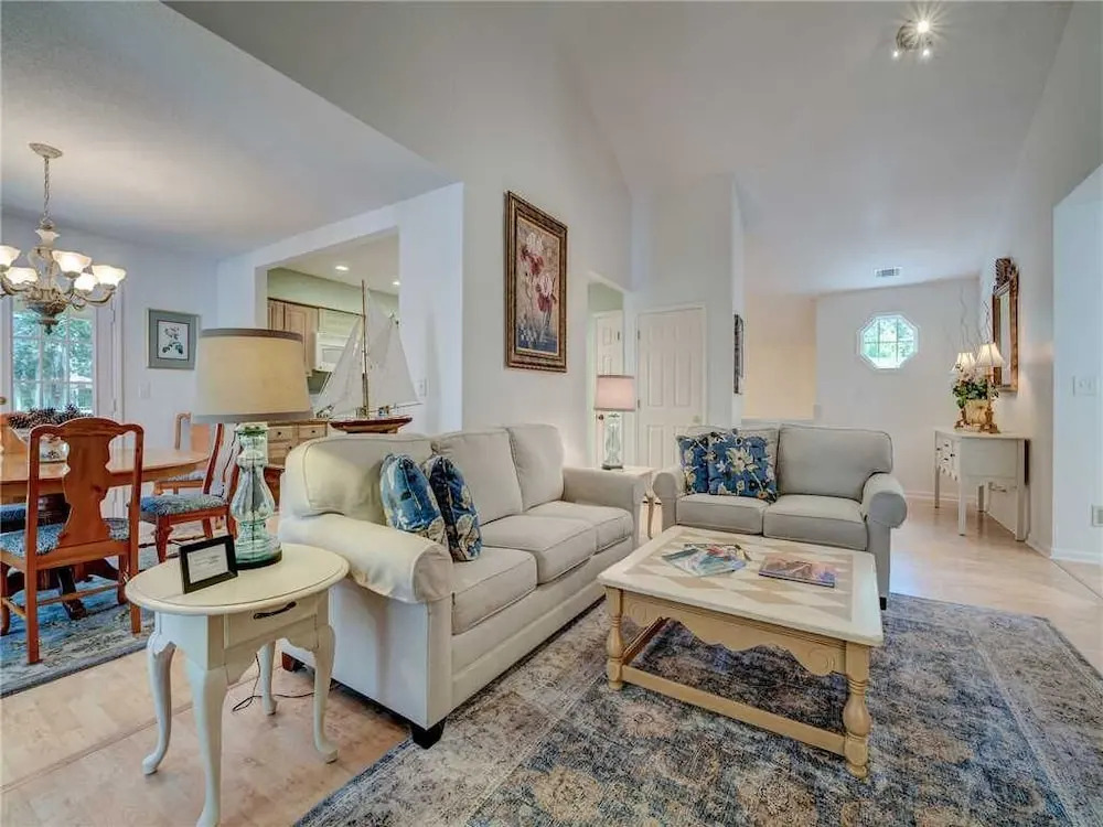 Evian 123 - Two Bedroom Condo