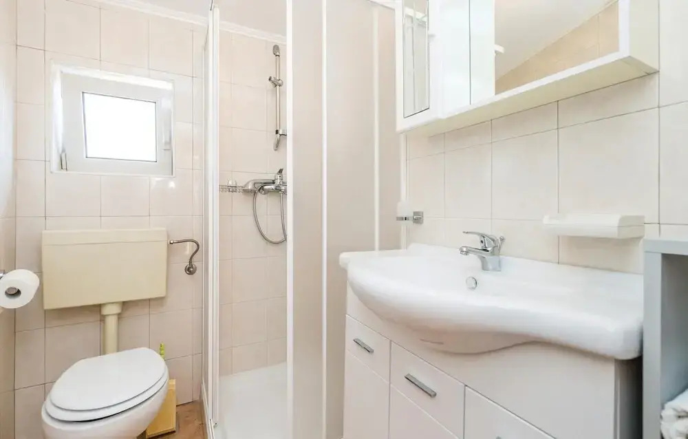 Beautiful Home in Moscenicka Draga With Wifi and 3 Bedrooms
