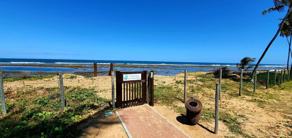 6 suítes com sofisticação e conforto na Praia do Forte!