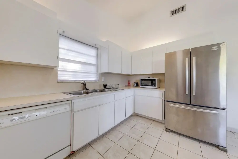 Half Mi to Marina: Apt w/ Pool Access in Key Largo