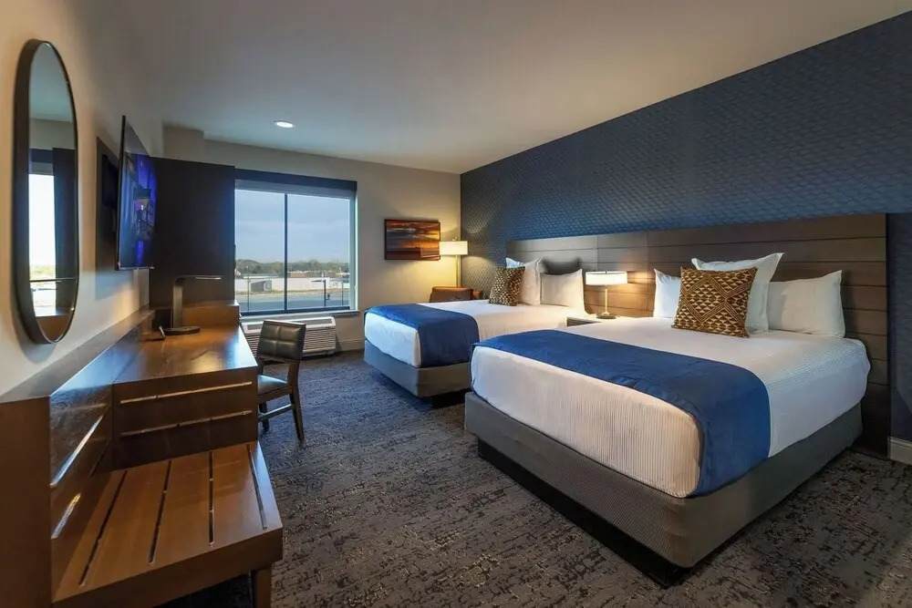 Coweta Casino Hotel