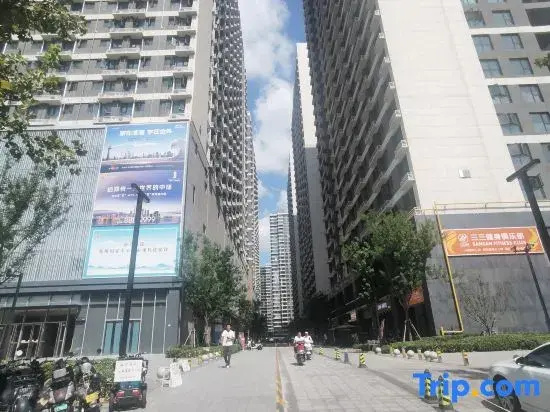 Park Su Fengyi Audio and Video Hotel (Zhengzhou North Ring Aquarium)