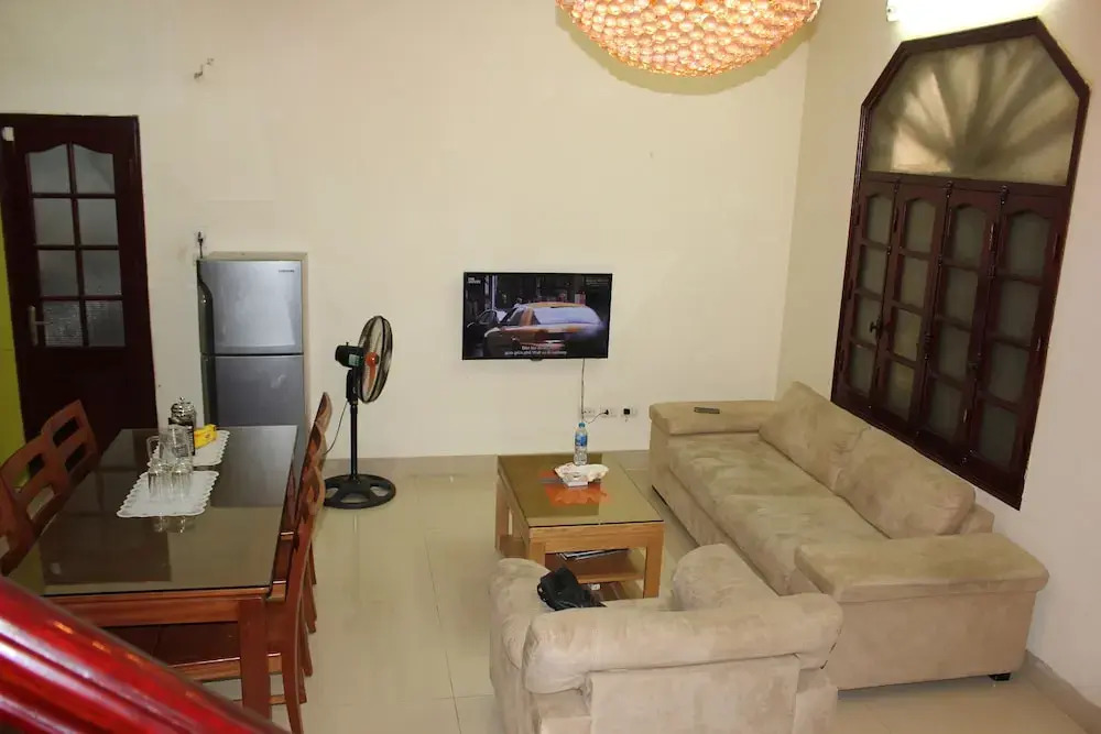 Spacious Modern House nearby Old Quarter
