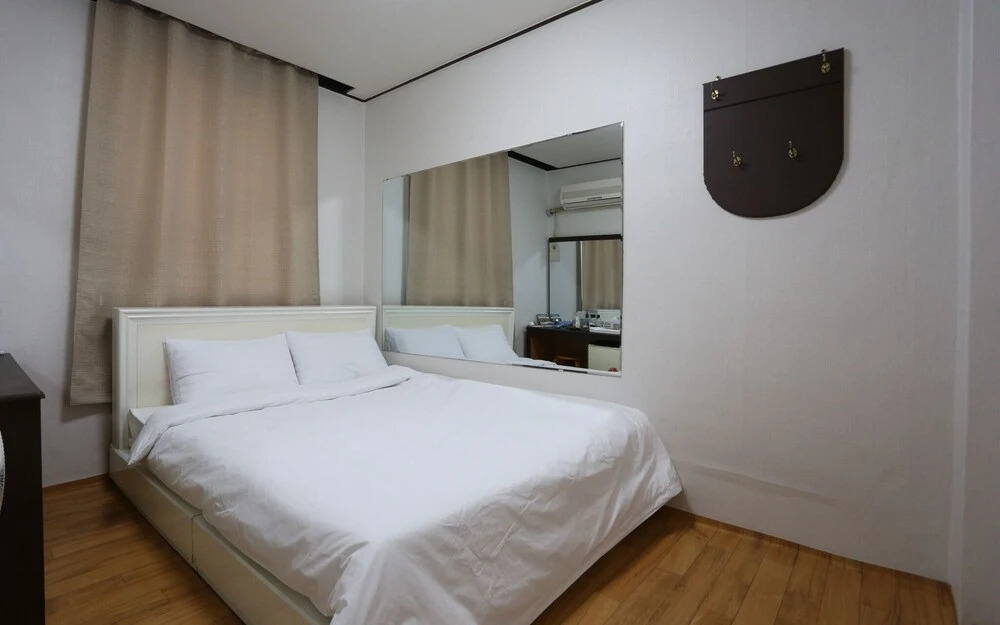 Gangneung Miseongjang Motel