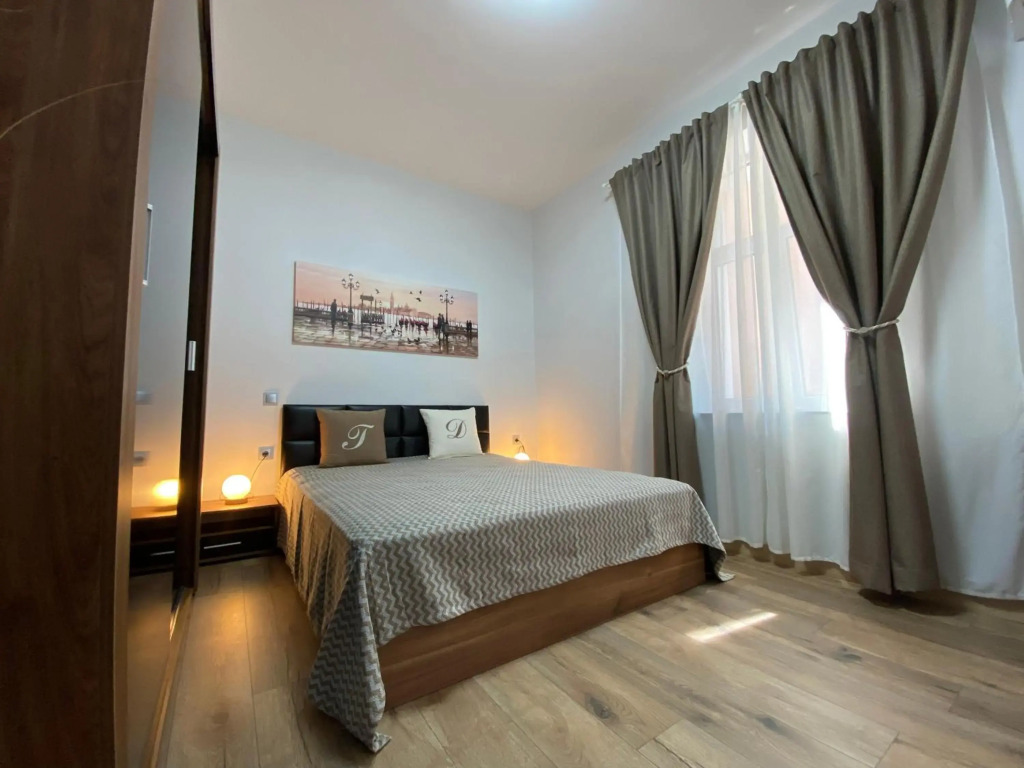 - La Luna - High-end 2BD Flat in the TOP centre