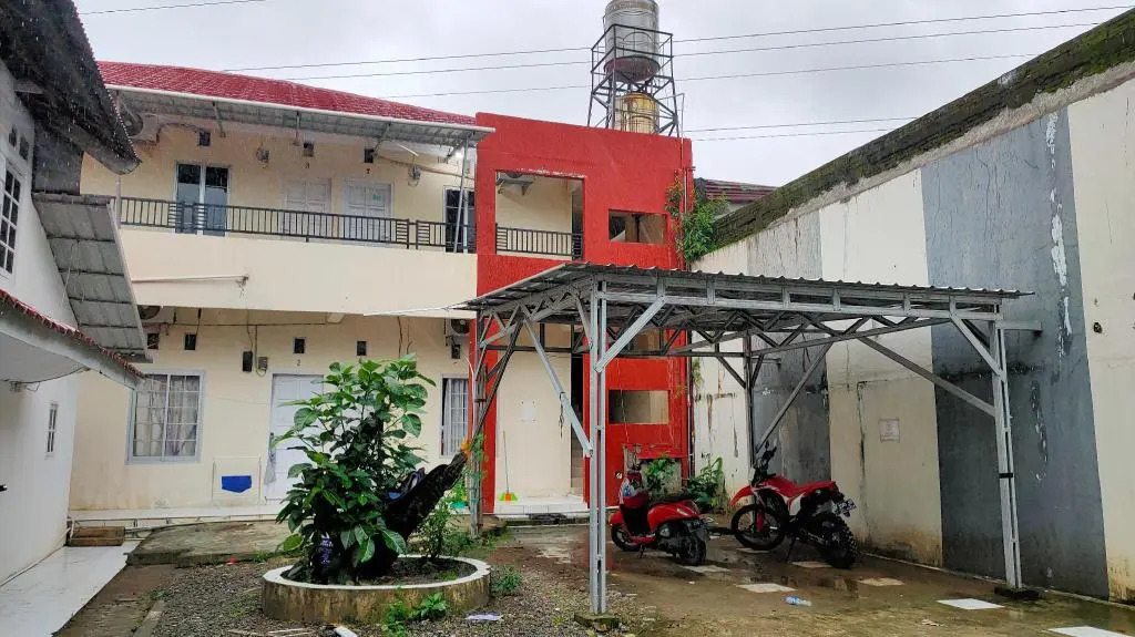 OYO 90090 Adhyaksa Syariah Guest House