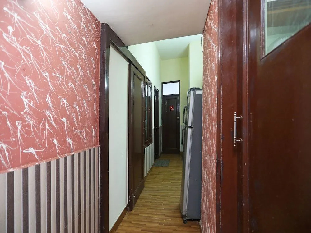 OYO 14908 Chirag Residency