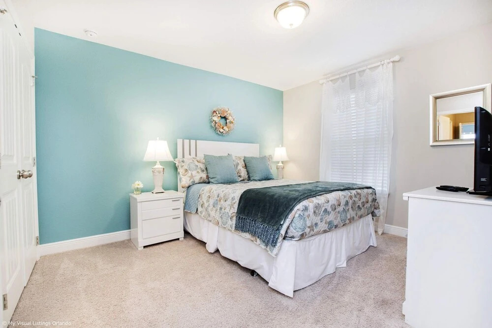 Tropical Luxury Near Disney! Professionally Decorated With Huge Pool, Game Room. 6bd/ 4.5ba #6st129