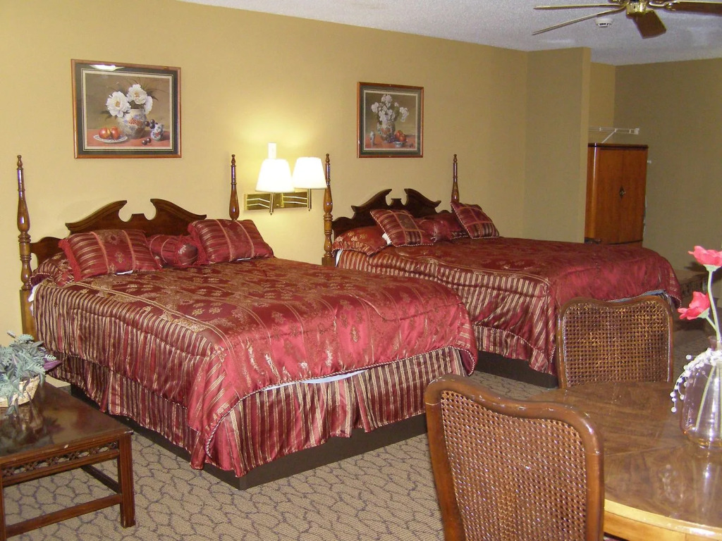 FIRST WESTERN INN