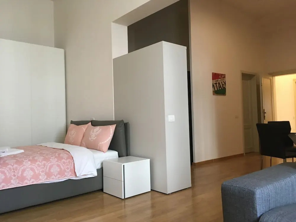 Loft spacious apartments in Prague