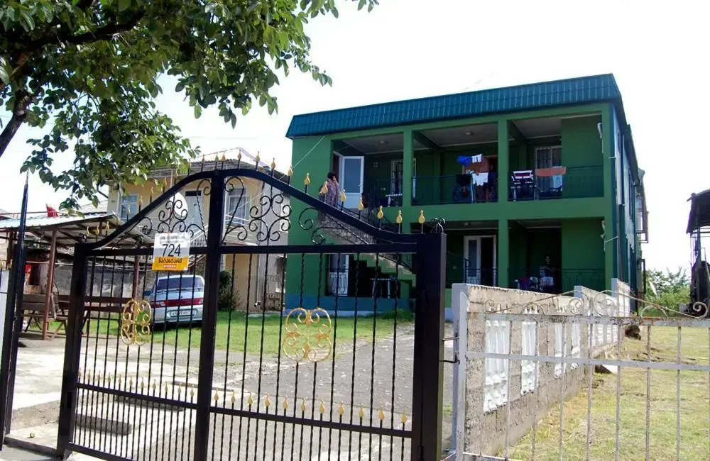 Rusudan's Guest House