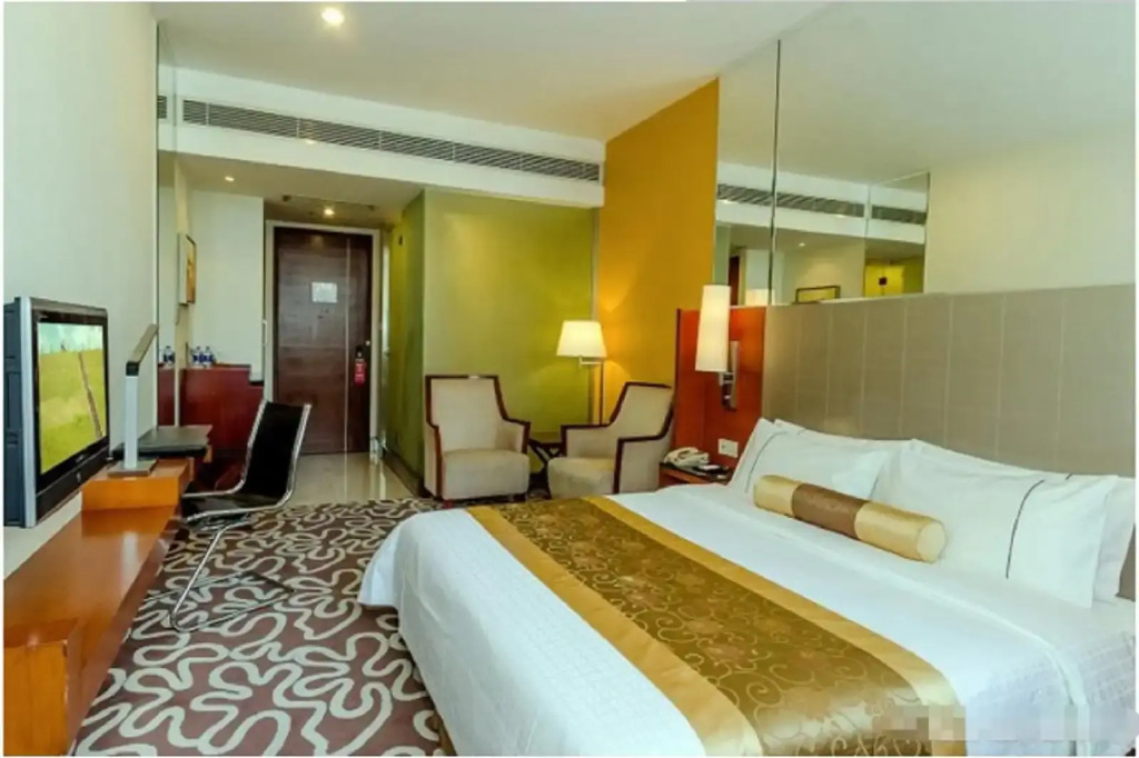 CAA Holy Sun Hotel