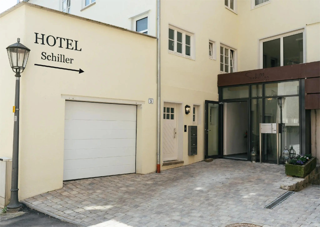 Friedrich von Schiller Hotel