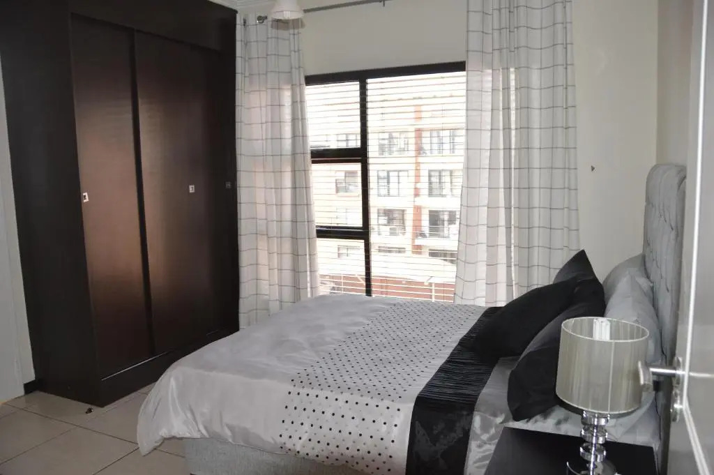 Strelitzia Apartment