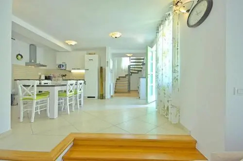 Fabulous villa Zelda with pool near the beach