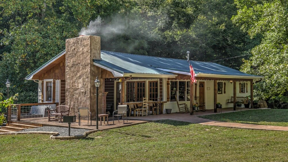 Ralph and Irene's by Escape to Blue Ridge