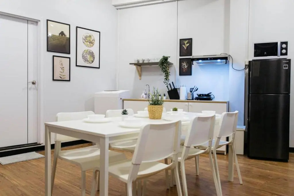 U3 Large 2 Bedroom Full Kitchen Near BTS Udomsuk