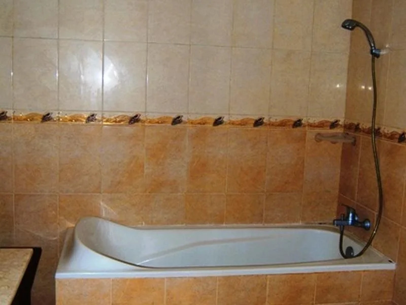 Suzanne Homestay