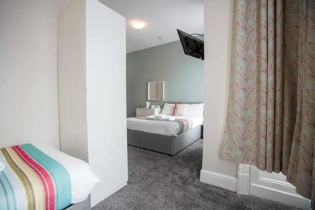 The Georgian Hollies Hotel