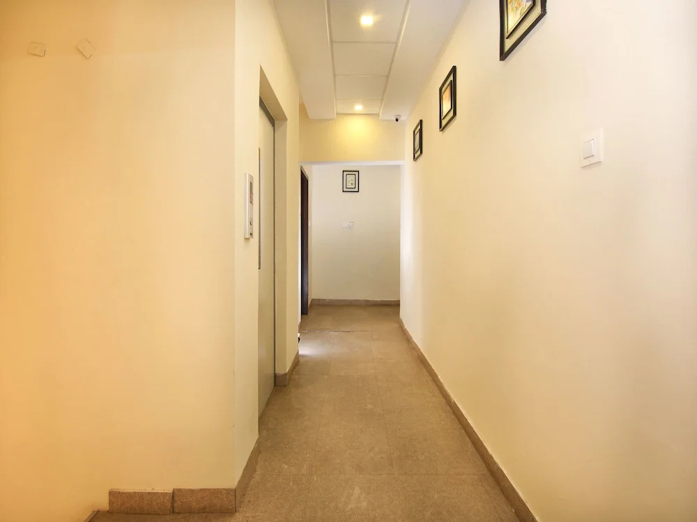 OYO 12977 Hotel 22 LW