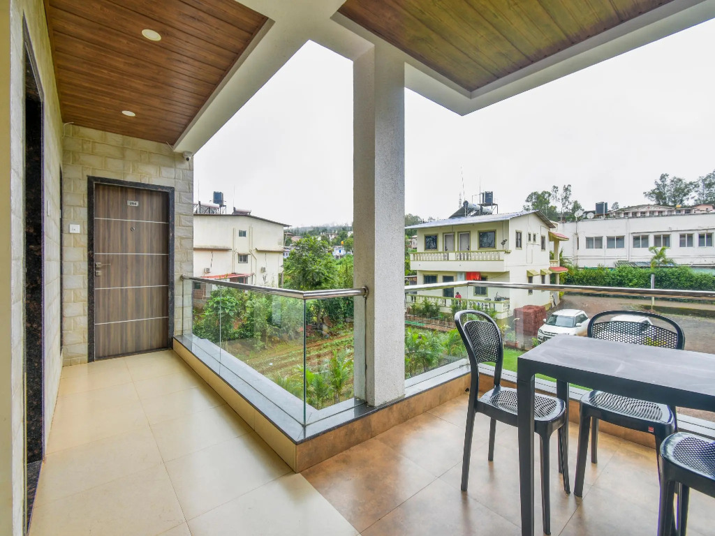 Treebo Prince Palace With Swimming Pool
