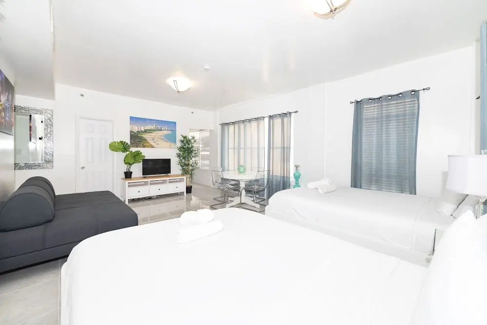 Ocean Drive Apartment Suites in Miami Beach