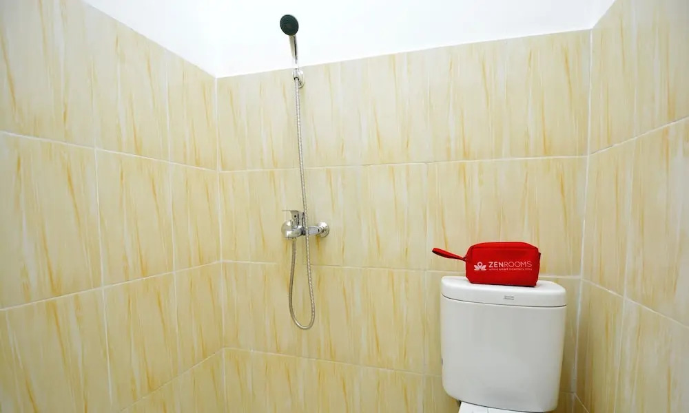 ZEN Rooms Kemang G17 Syariah