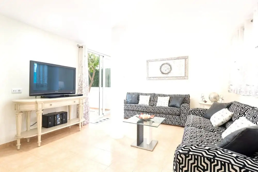 House With 4 Bedrooms in Can Picafort, With Enclosed Garden and Wifi